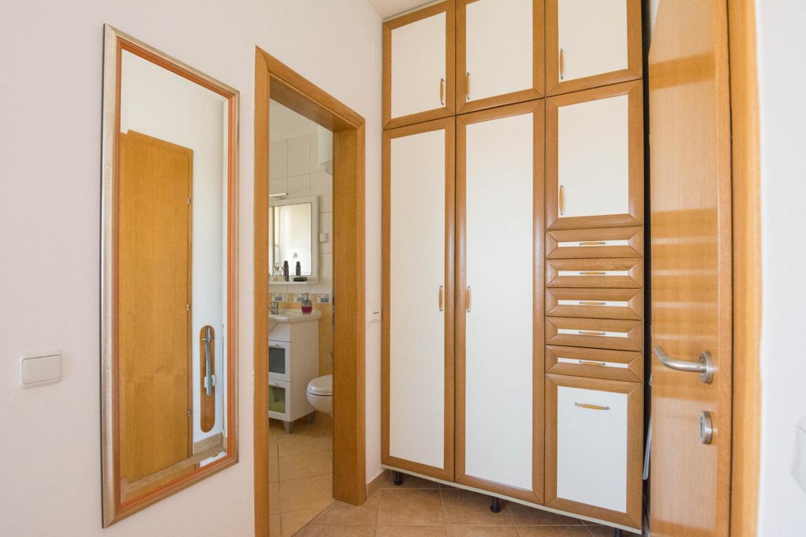 Spacious Apartment On A Great Location -Apartment Kuhta 比奥格勒·纳·莫鲁 外观 照片